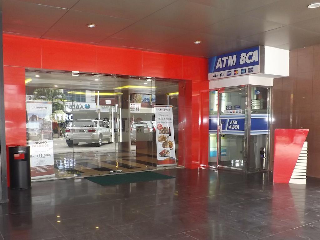 Quin Centro Hotel Palembang Kültér fotó